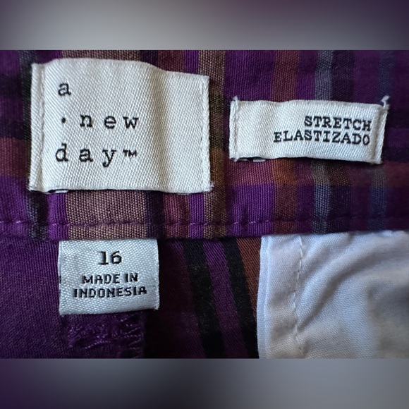 Women’s a.n.d. A New Day Size 16 Shorts - Picture 3 of 4